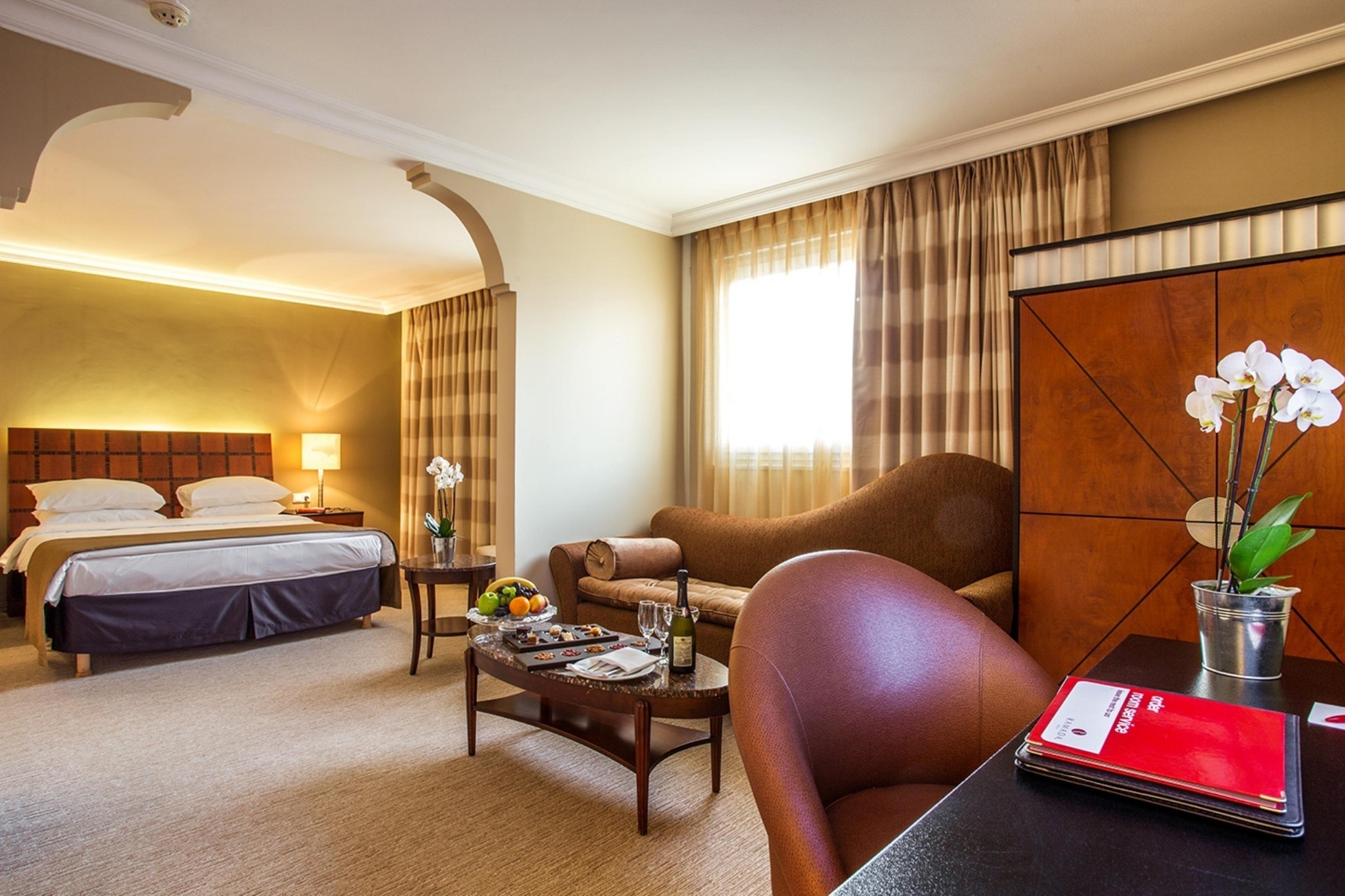Ramada By Wyndham Center 4* Sofia