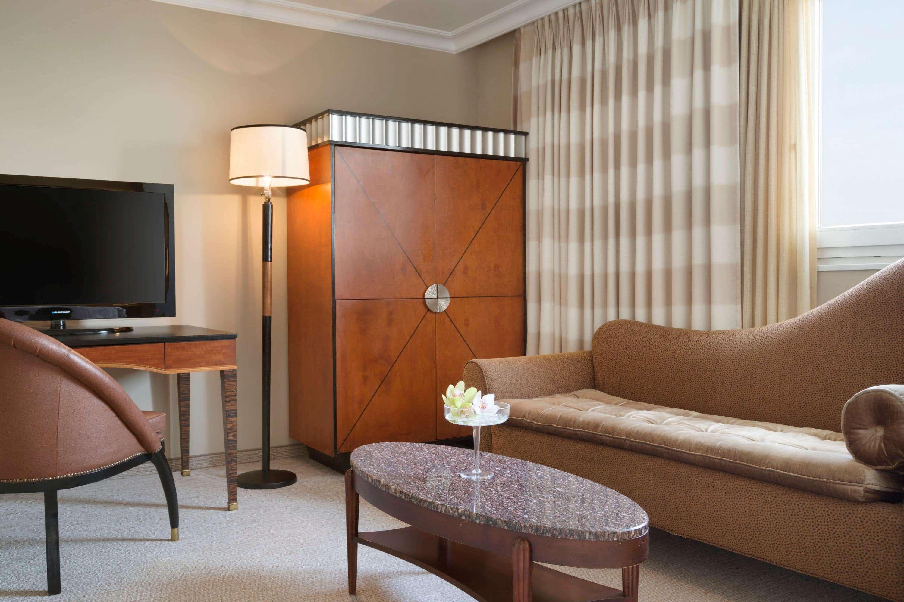 Ramada By Wyndham Center Sofia