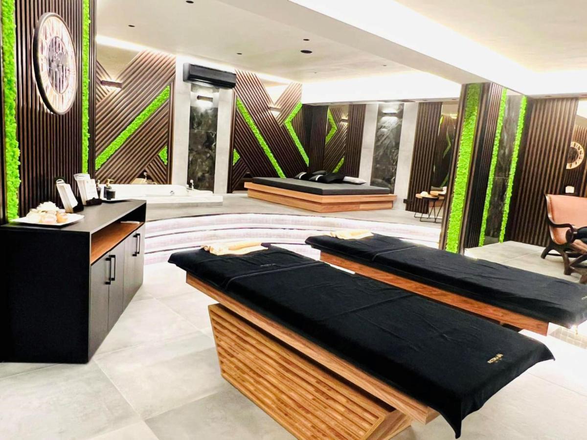 Ramada By Wyndham Center 4* Sofia