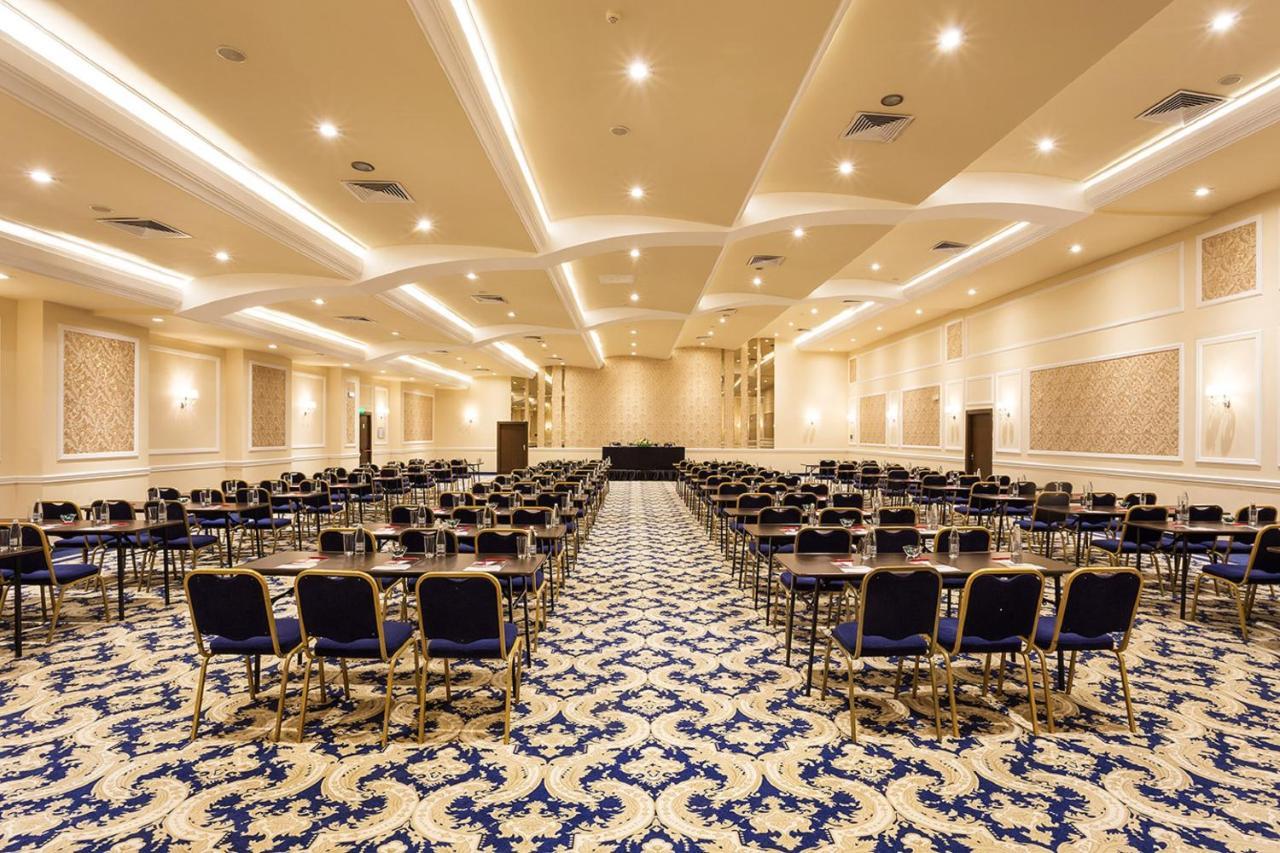 Hotel Ramada By Wyndham Center Sofia